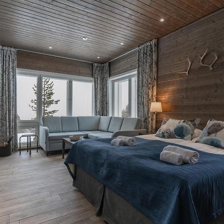 Ski-Inn Pyhaelinna Pyhätunturi Eksteriør bilde
