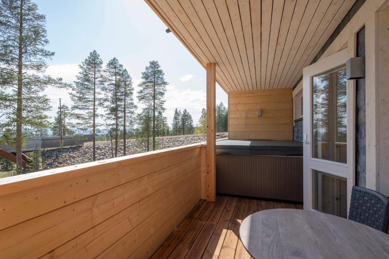 Ski-Inn Pyhaelinna Pyhätunturi Eksteriør bilde